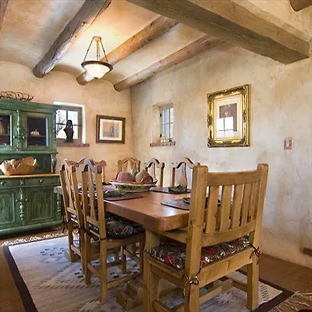 Western Cowboy Two-Bedroom Holiday Home Holiday home